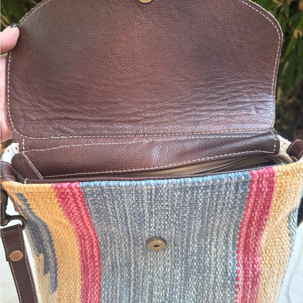 Myra Bag Western Leather Canvas Crossbody Multicolor - Picture 4 of 9